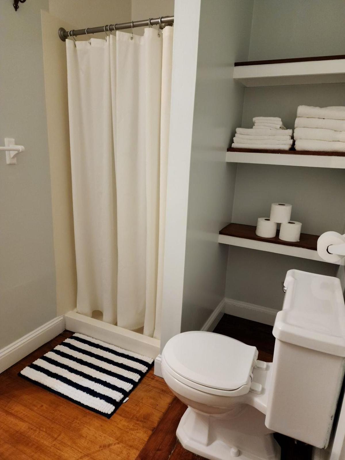 Island View House Bnb Self Check-In Portland Room photo